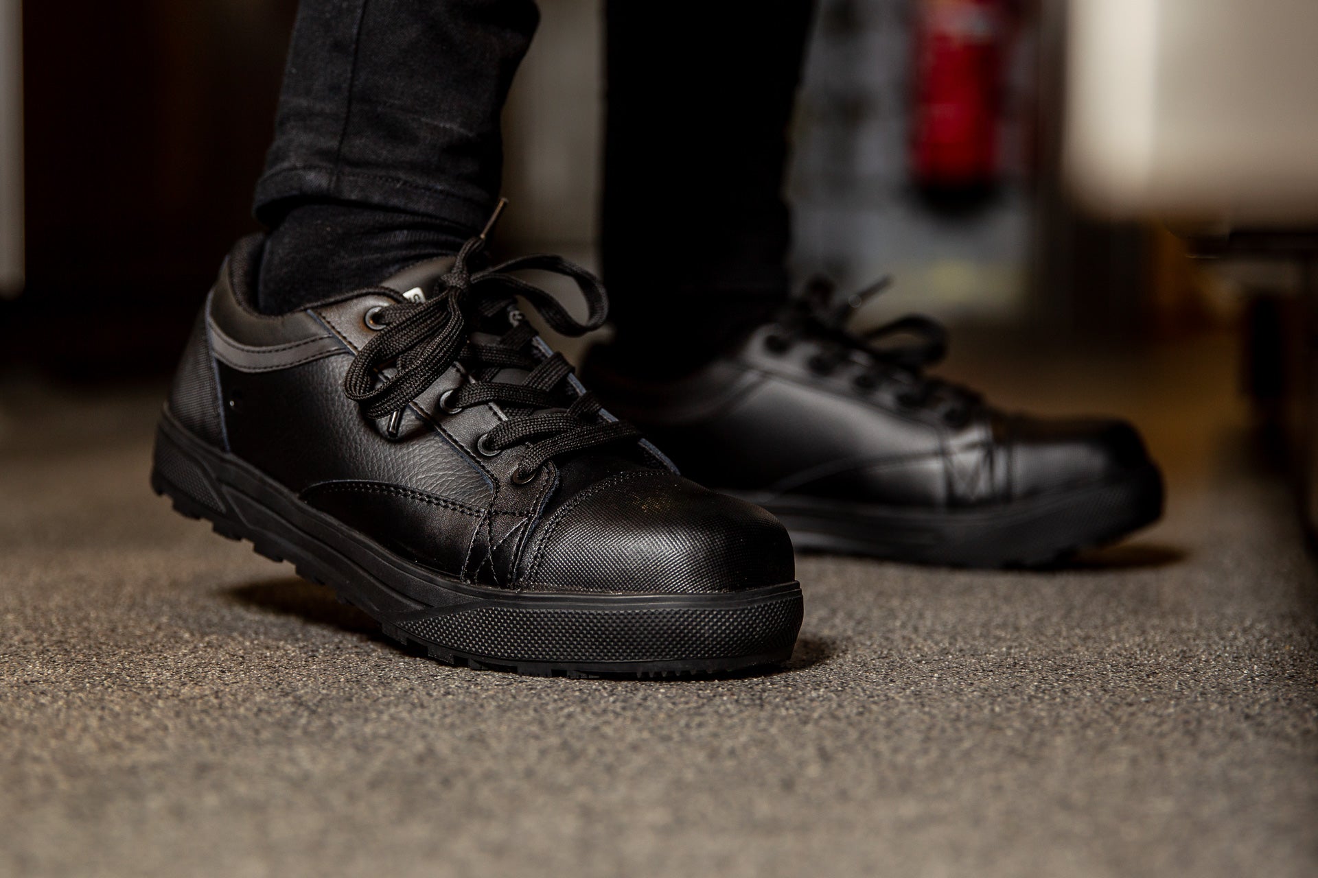 Men's Slip Resistant Warehouse Safety Shoes & Boots
